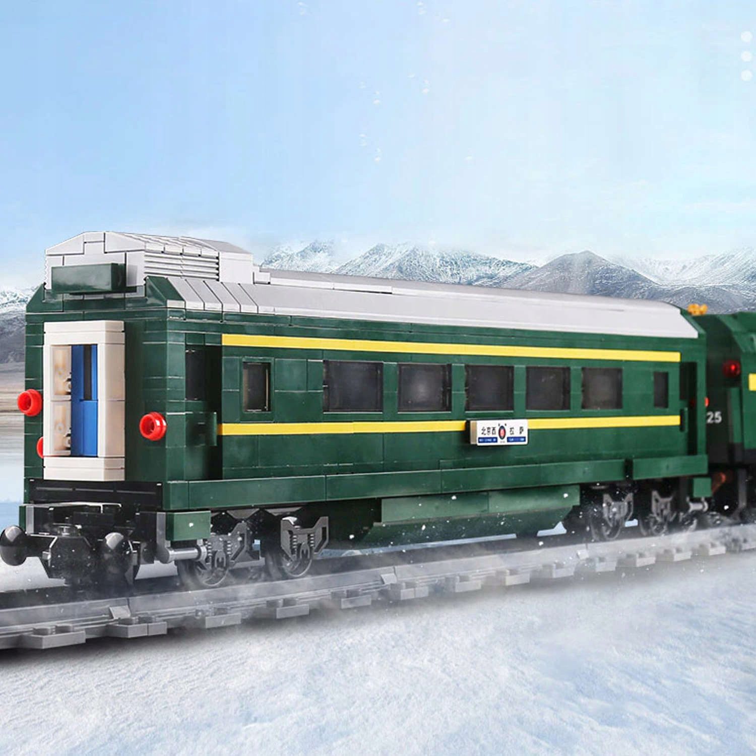 Klocki Mould King 12001 Zdalnie Sterowany Pociąg Kolejka NJ2 Diesel 2086 el. - obrazek 9