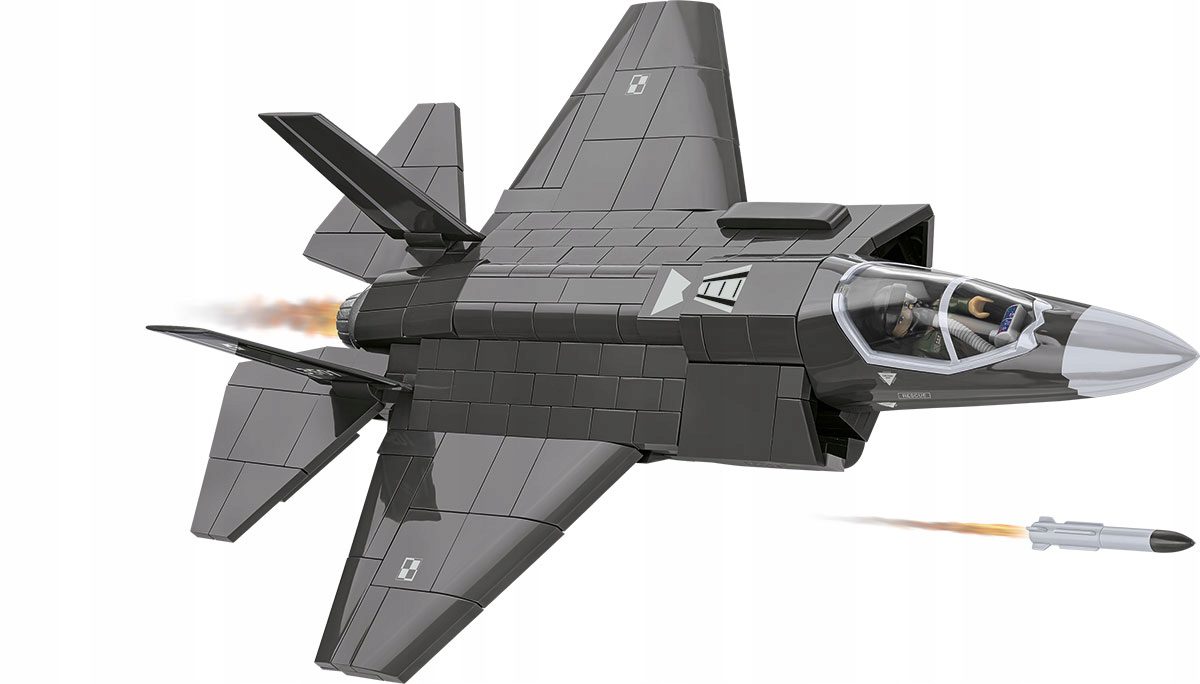 Klocki Cobi 5904 F-35A Lightning II "Husarz" Myśliwiec Bojowy 605 el. - obrazek 6