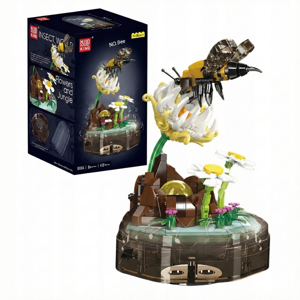 Mechaniczna pszczoła pozytywka z klocków Mould King 10104 na kwiatowej podstawce z ruchomymi skrzydłami.